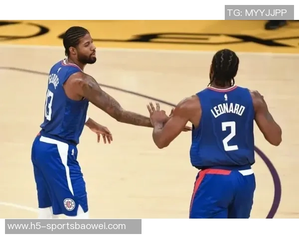 快船队史上仅有的小卡与乔治双星共创455板5三分辉煌纪录