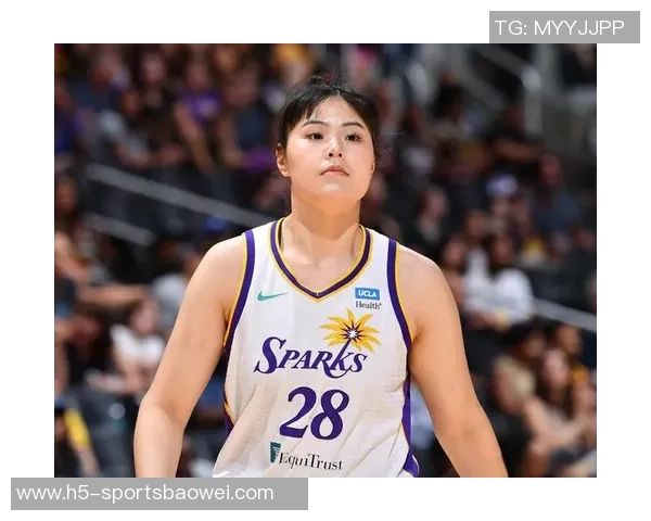 李月汝澳门看展分享美照特别喜欢篮球主题区域的独特魅力